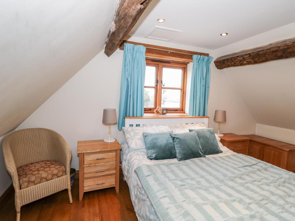 Chapel Cottage Стоунхаус Экстерьер фото